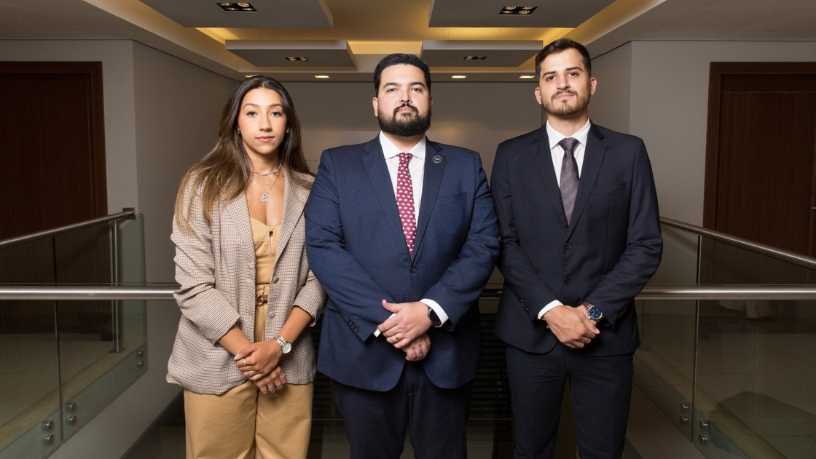 A adoção de compliance se fortalece durante a recuperação judicial, estimulando transparência e responsabilidade corporativa, destaca Rodrigo Gonçalves Pimentel.