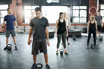 Os benefícios da atividade física são destacados por Andrey de Oliveira Pontes ao explicar por que exercitar-se regularmente é essencial para a saúde e o bem-estar.