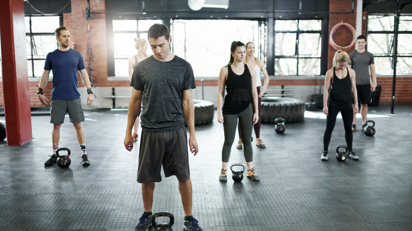 Os benefícios da atividade física são destacados por Andrey de Oliveira Pontes ao explicar por que exercitar-se regularmente é essencial para a saúde e o bem-estar.