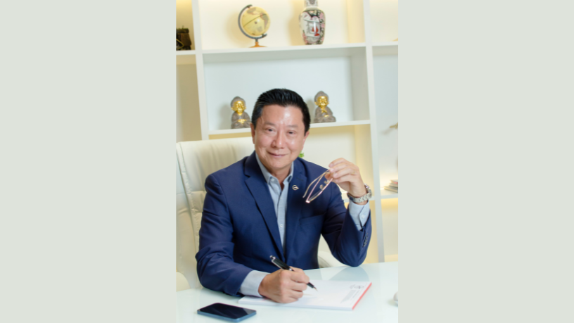 Milton Seigi Hayashi destaca o impacto social da cirurgia plástica na reconstrução da autoestima e da dignidade.