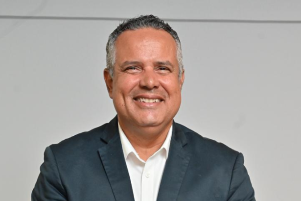 O controle de escopo é decisivo para evitar impactos no prazo em projetos de infraestrutura, como ressalta Elmar Juan Passos Varjão Bomfim.